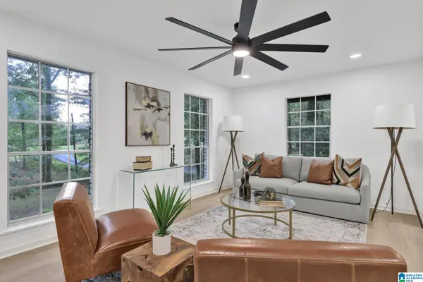 3016 VIRGINIA DRIVE, Hueytown, AL 35023