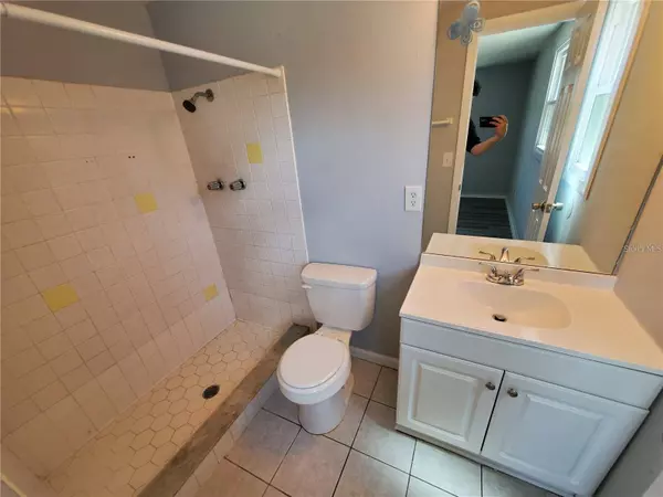 2170 SYLVESTER RD, Lakeland, FL 33801