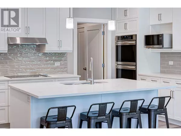 2041 Golden Eagle Drive, Sparwood, BC V0B2G2