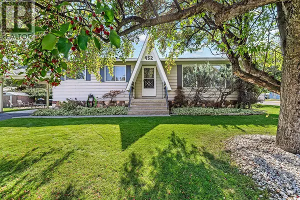 452 MOUNTAIN ASH Crescent, Sparwood, BC V0B2G0