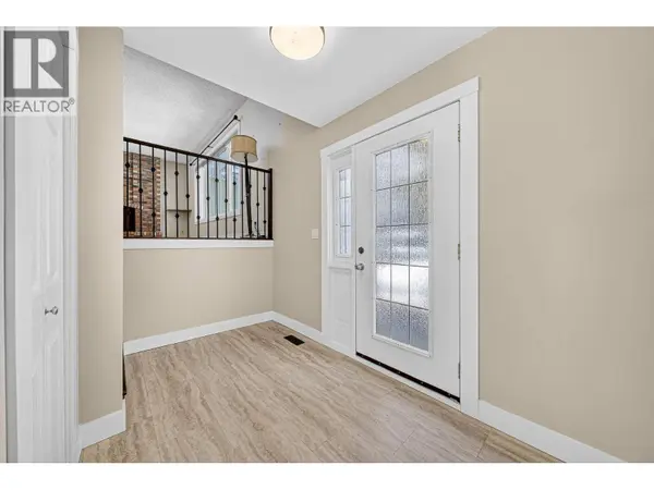 444 Engelmann Spruce Drive, Sparwood, BC V0B2G1