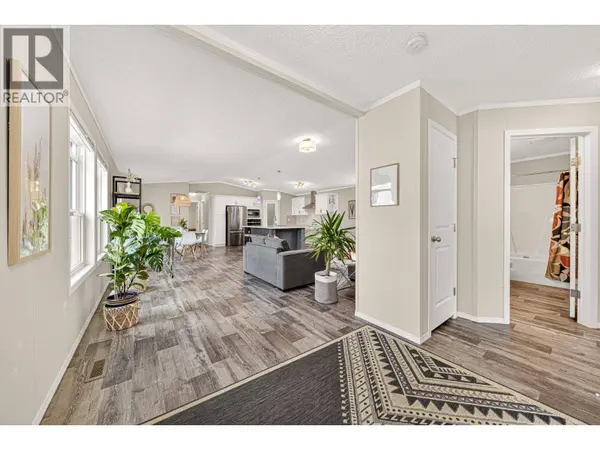 24 Darby Crescent, Elkford, BC V0B1H0