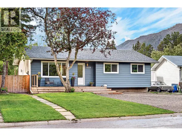 308 ALPINE Place, Sparwood, BC V0B2G0