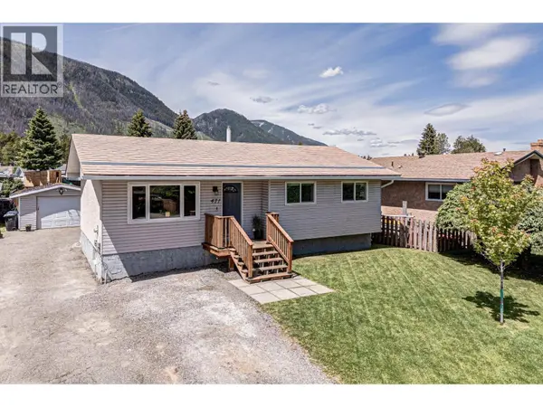 471 Engelmann Spruce Drive, Sparwood, BC V0B2G0