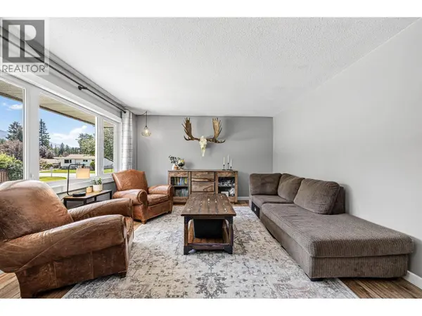 471 Engelmann Spruce Drive, Sparwood, BC V0B2G0