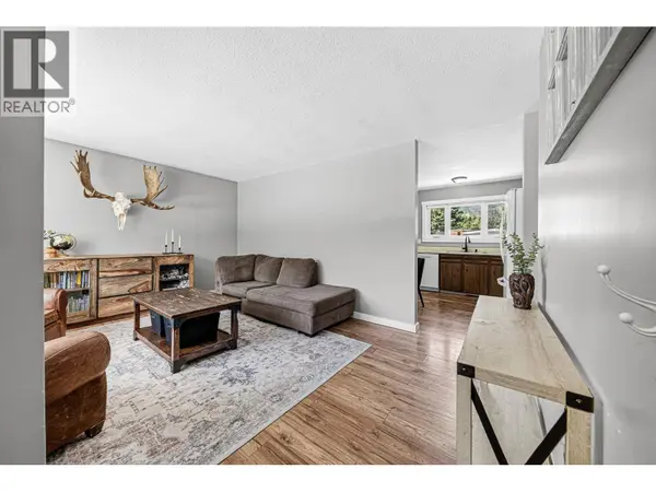 471 Engelmann Spruce Drive, Sparwood, BC V0B2G0