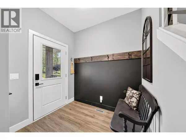 1385 CYPRESS Drive, Sparwood, BC V0B2G2