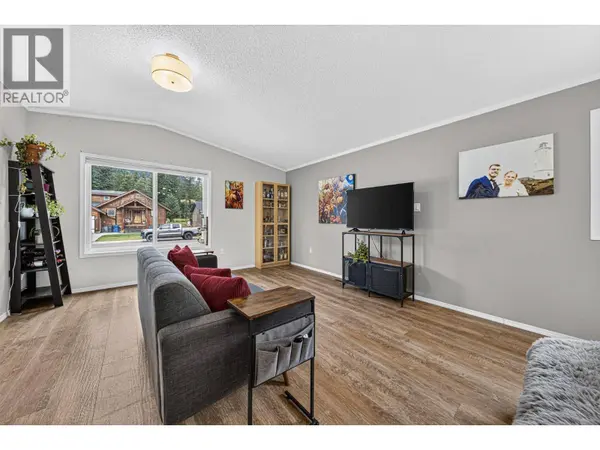 2064 GOLDEN EAGLE Drive, Sparwood, BC V0B2G2