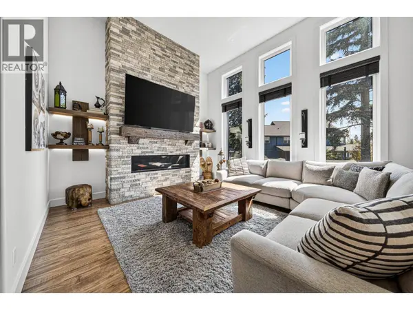 1305 Briarwood Place, Sparwood, BC V0B2G2