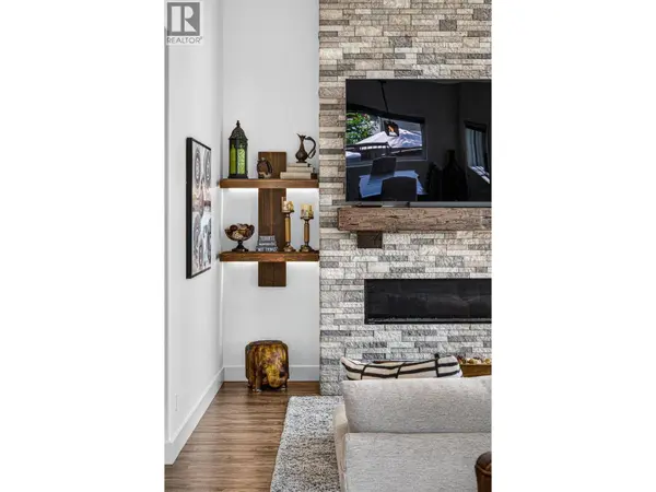 1305 Briarwood Place, Sparwood, BC V0B2G2