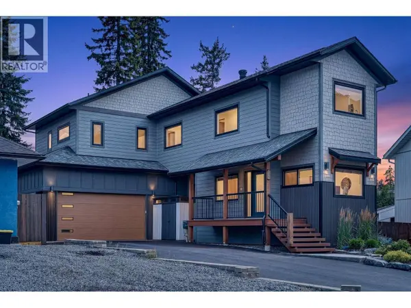 1305 Briarwood Place