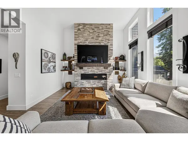 1305 Briarwood Place, Sparwood, BC V0B2G2