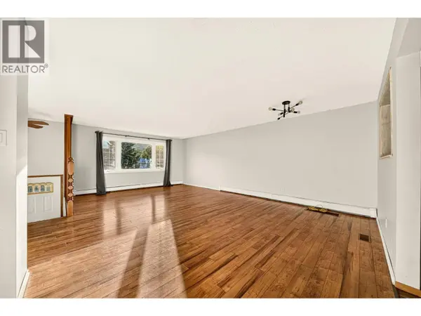 407 Maple Street, Sparwood, BC V0B2G0