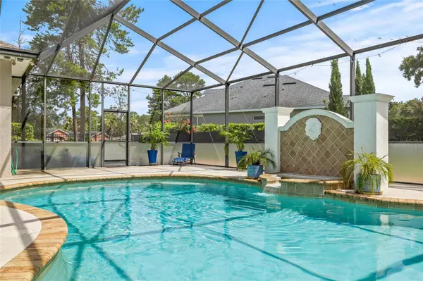 10096 SOUTHERN BREEZE CT, Weeki Wachee, FL 34613