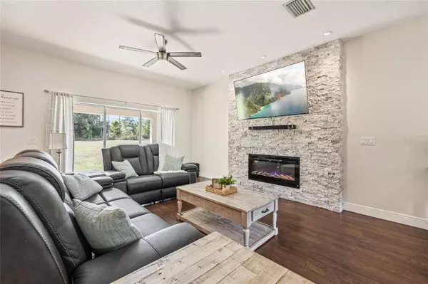 12073 ROBINA RD, Weeki Wachee, FL 34614