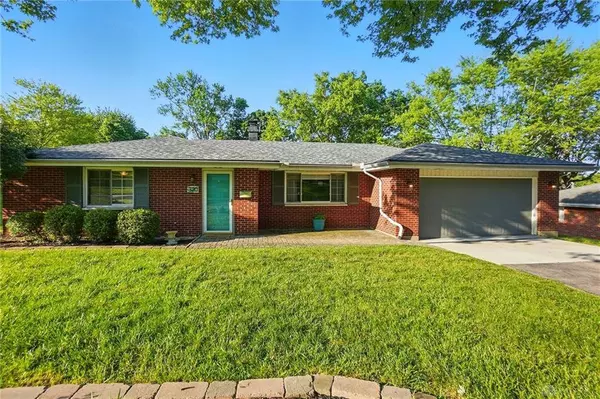 320 Witherby Drive, Kettering, OH 45429