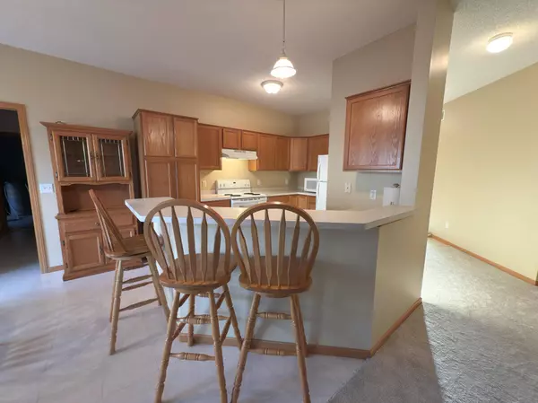 1301 Presidential DR, Northfield, MN 55057