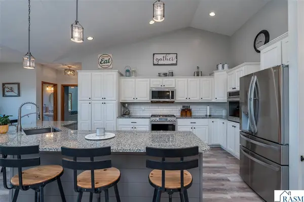 301 NW 7th Street, New Richland, MN 56072