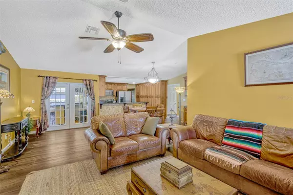 7655 PERSIAN CT, Orlando, FL 32819