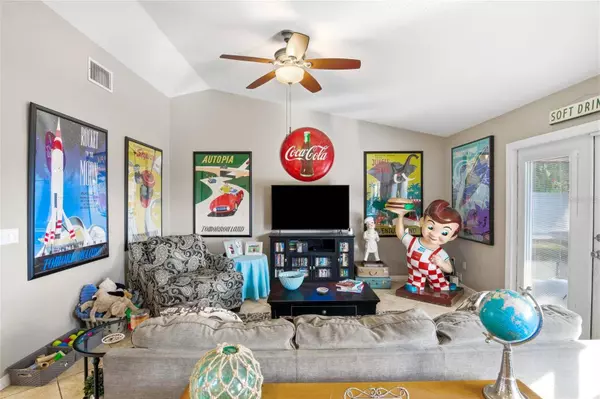 7438 BURNWAY DR, Orlando, FL 32819