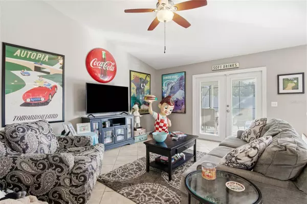 7438 BURNWAY DR, Orlando, FL 32819