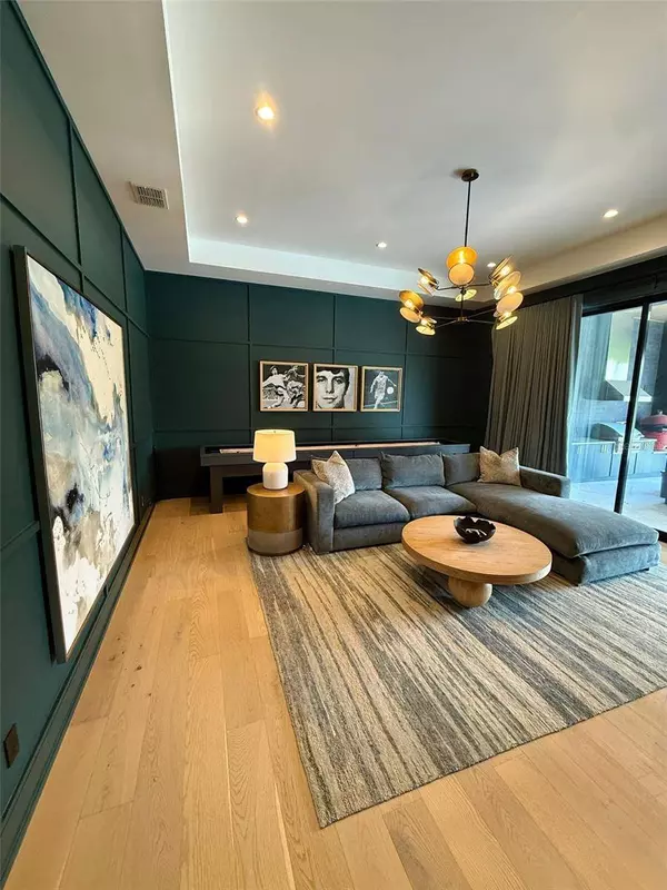 6208 DONEGAL DR, Orlando, FL 32819