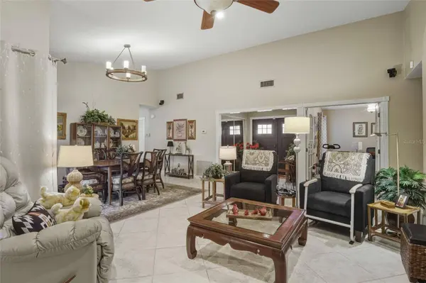 6334 OAK MEADOW BND, Orlando, FL 32819