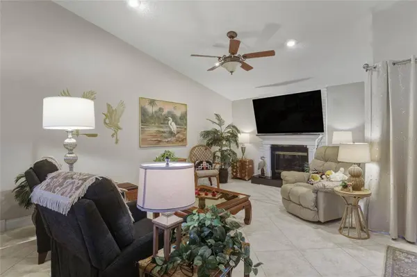 6334 OAK MEADOW BND, Orlando, FL 32819