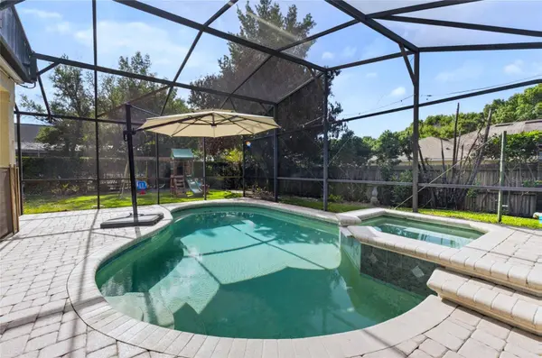 7524 LINDENHURST DR, Orlando, FL 32836