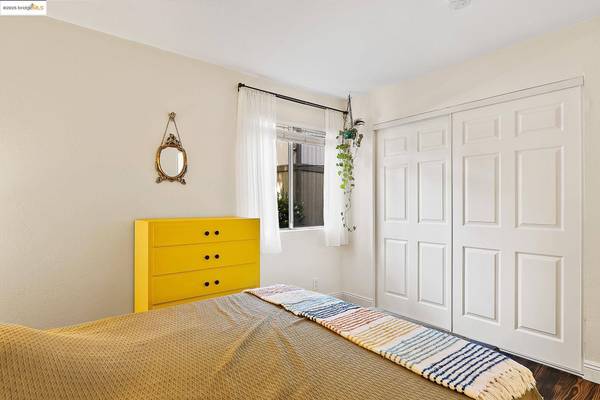 1133 Meadow Lane #103, Concord, CA 94520