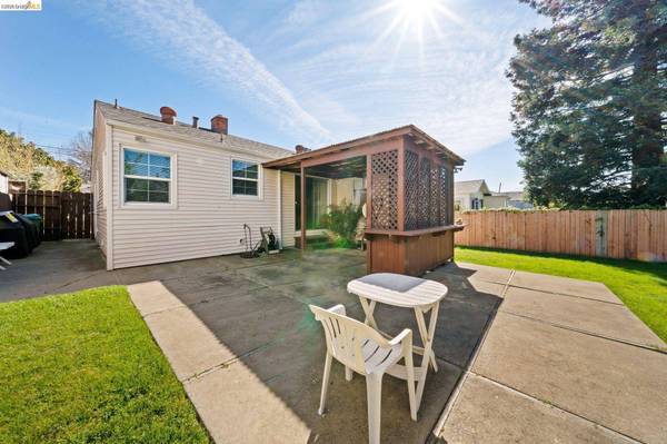777 Kern St, Richmond, CA 94805
