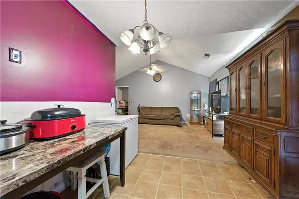 115 Arthurs LN, Covington, GA 30016