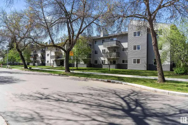 #208 10838 108 ST NW, Edmonton, AB T5H 3A6