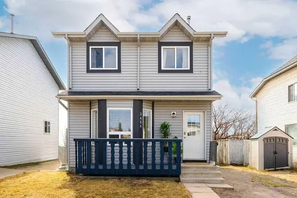 2451 Riverstone RD SE, Calgary, AB T2C 4J8
