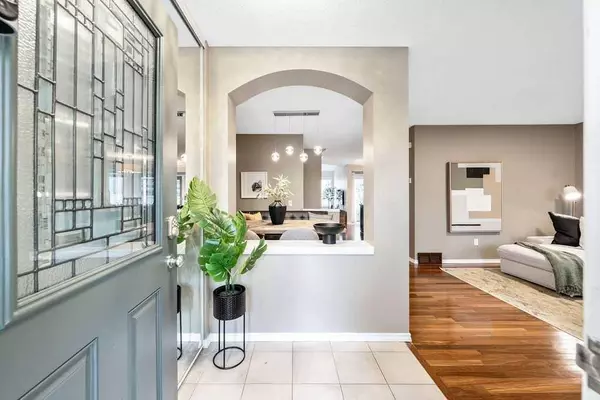 124 Inverness Rise SE, Calgary, AB T2Z2X1