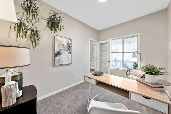 1038 Ranch RD, Okotoks, AB T1S 0E4