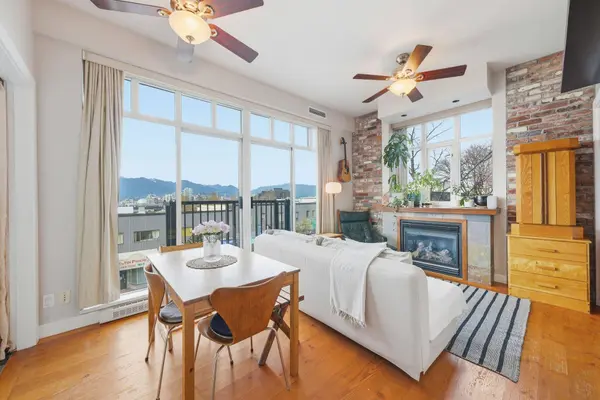 2515 Ontario ST #210, Vancouver, BC V5T 4V4