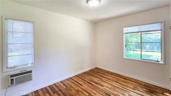 17634 Bromley ST, Encino, CA 91316