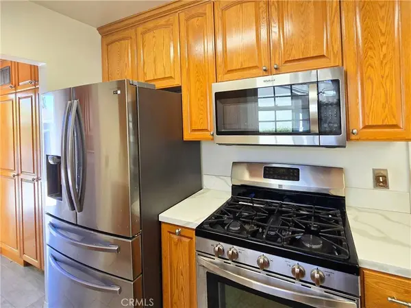 10126 Collett, North Hills, CA 91343