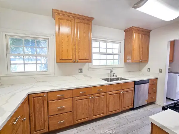 10126 Collett, North Hills, CA 91343