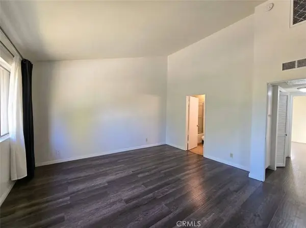 9525 Sylmar, Panorama City, CA 91402