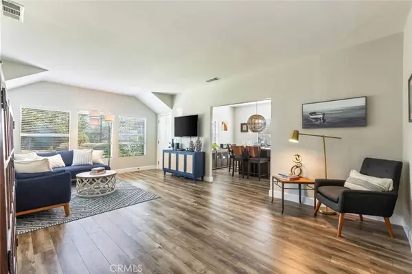 923 N Mentor AVE, Pasadena, CA 91104