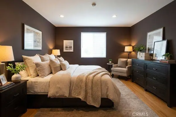 5430 Bellingham AVE #104, Valley Village, CA 91607