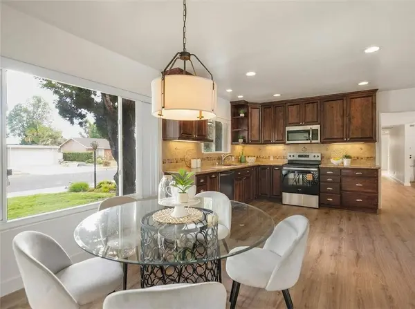 18931 Mayall ST, Northridge, CA 91324