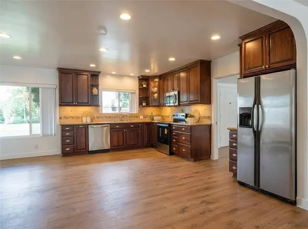 18931 Mayall ST, Northridge, CA 91324