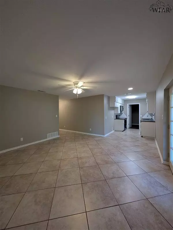 1314 MONTGOMERY STREET, Wichita Falls, TX 76302