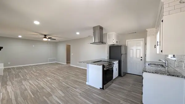991 CHERYL DRIVE, Burkburnett, TX 76354