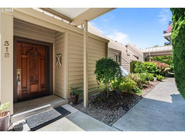 318 SE SPOKANE ST, Portland, OR 97202