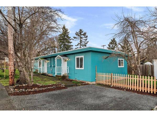12406 SE FULLER RD, Milwaukie, OR 97222
