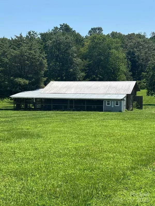 976 Howell RD, Mocksville, NC 27028